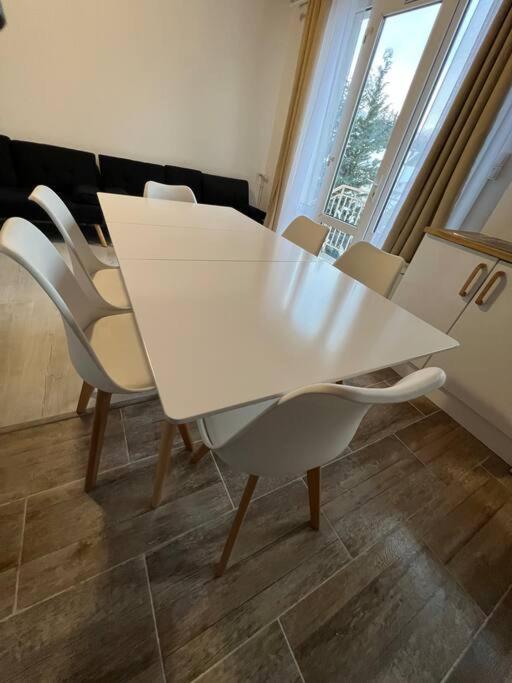 Appartement Style Chalet Standing 2 A 6 Personnes La Bourboule Ngoại thất bức ảnh